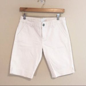 Women’s Kut from the Kloth Milla White Shorts, 6